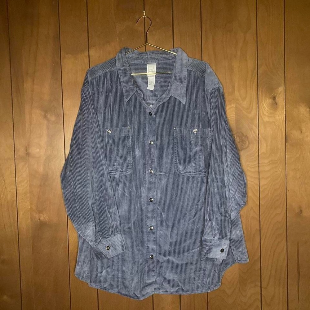 NWT Roaman’s woman’s big shirt corduroy button down